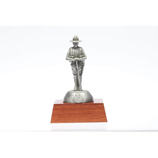 B116 NZ ANZAC Pewter Figurine - Buckingham Pewter
